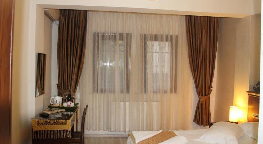 Elisa Hotel Istanbulská provincie Exteriér fotografie